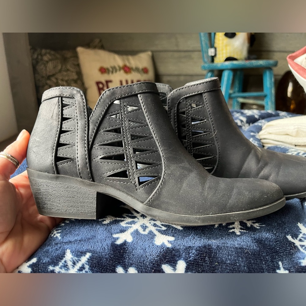 Soda booties
